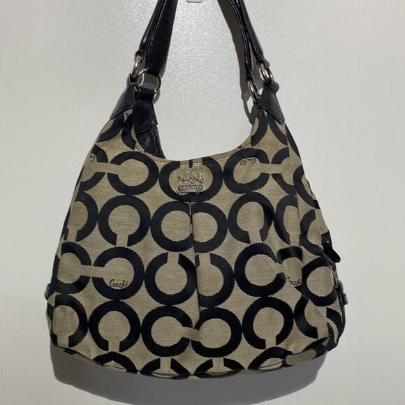 Coach Women's Black Cream Madison OP Art Signature Maggie Shoulder Bag - Picture 1 of 15